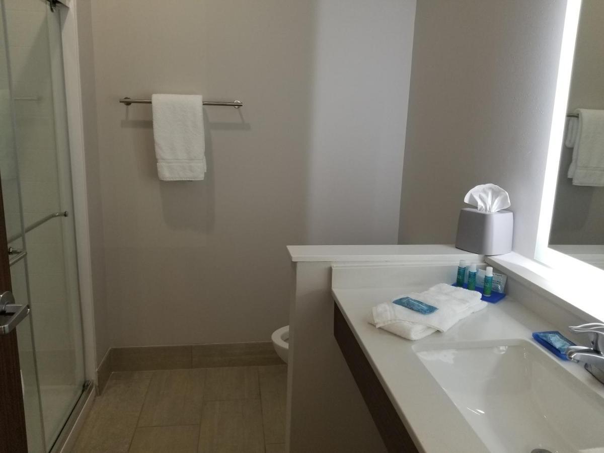 Holiday Inn Express & Suites - Fort Mill By Ihg Bagian luar foto